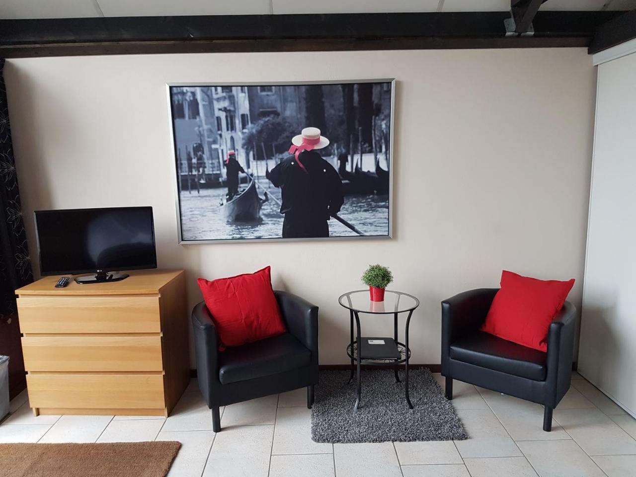 Motel Остворне Екстер'єр фото